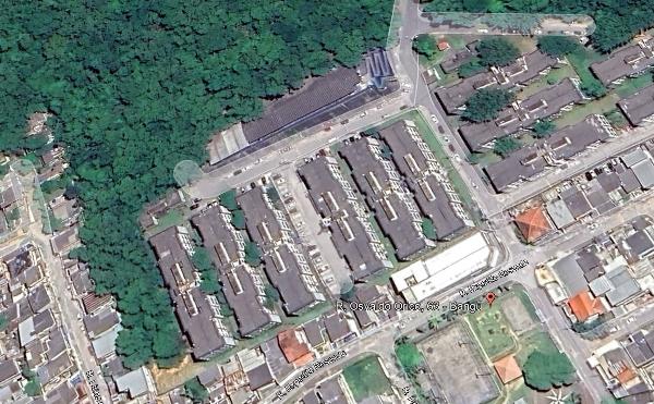 Vende-se em Rio De Janeiro-RJ  apto, 45.00 de área privativa,  2_qto(s), a.serv, WC, 1_sala(s), cozinha.