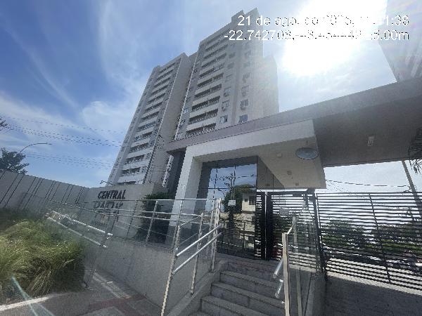 Vende-se em Nova Iguacu-RJ  apto, 73.12 de área total, 73.12 de área privativa,  2_qto(s), a.serv, WC, 1_sala(s), cozinha, 1_vaga(s) de garagem.