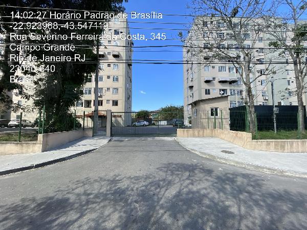 Vende-se em Rio De Janeiro-RJ  apto, 40.00 de área privativa,  2_qto(s), a.serv, WC, 1_sala(s), cozinha.