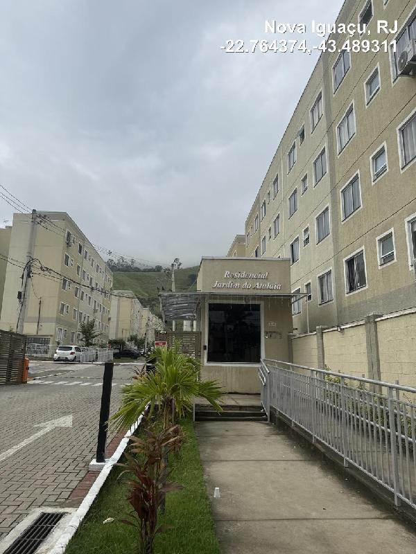 Vende-se em Nova Iguacu-RJ  apto, 47.54 de área total, 40.83 de área privativa,  2_qto(s), WC, 1_sala(s), cozinha.
