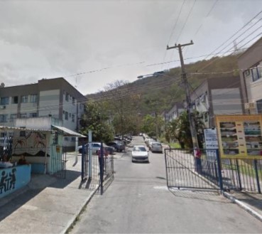 Vende-se em Rio De Janeiro-RJ  apto, 45.00 de área privativa,  2_qto(s), WC, 1_sala(s), cozinha.