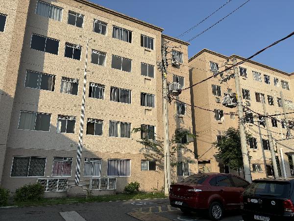 Vende-se em Rio De Janeiro-RJ  apto, 40.00 de área privativa,  2_qto(s), WC, 1_sala(s), cozinha.