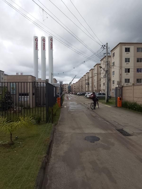 Vende-se em Rio De Janeiro-RJ  apto, 40.00 de área privativa,  2_qto(s), WC, 1_sala(s), cozinha.