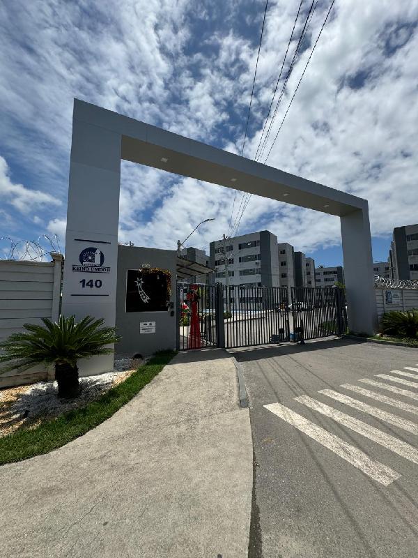 Vende-se em Rio De Janeiro-RJ  apto, 43.22 de área privativa,  2_qto(s), a.serv, WC, 1_sala(s), cozinha.