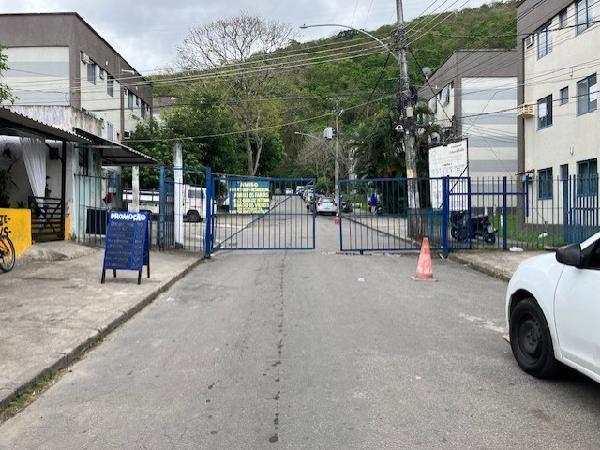 Vende-se em Rio De Janeiro-RJ  apto, 47.00 de área privativa,  2_qto(s), WC, 1_sala(s), cozinha.