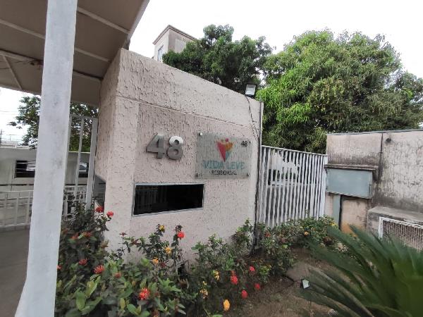 Vende-se em Rio De Janeiro-RJ  apto, 43.39 de área total, 44.00 de área privativa, 1_vaga(s) de garagem.