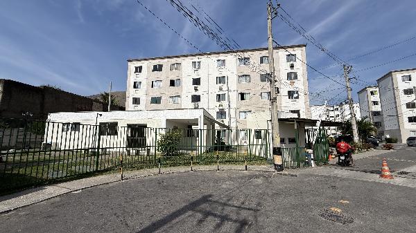 Vende-se em Nova Iguacu-RJ  apto, 47.81 de área total, 47.81 de área privativa,  2_qto(s), WC, 1_sala(s), cozinha.