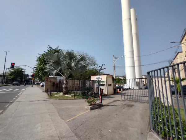 Vende-se em Rio De Janeiro-RJ  apto, 44.00 de área privativa,  2_qto(s), WC, 1_sala(s), cozinha.