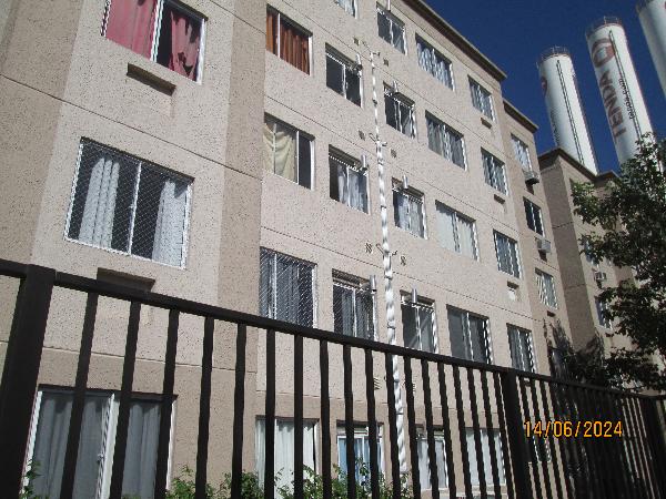 Vende-se em Rio De Janeiro-RJ  apto, 41.45 de área privativa,  2_qto(s), WC, 1_sala(s), cozinha.