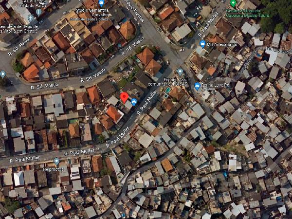 Vende-se em Rio De Janeiro-RJ  apto, 61.00 de área privativa,  2_qto(s), WC, 1_sala(s), cozinha.
