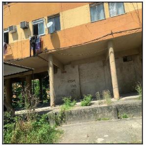 Vende-se em Rio De Janeiro-RJ  apto, 57.00 de área privativa,  3_qto(s), a.serv, WC, 1_sala(s), cozinha.