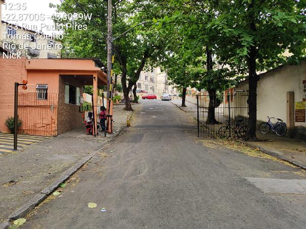 Vende-se em Rio De Janeiro-RJ  apto, 47.00 de área privativa,  2_qto(s), WC, 1_sala(s), cozinha.