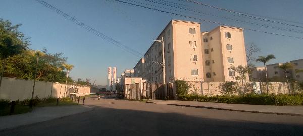 Vende-se em Rio De Janeiro-RJ  apto, 42.00 de área total, 42.00 de área privativa,  2_qto(s), WC, 1_sala(s), cozinha.