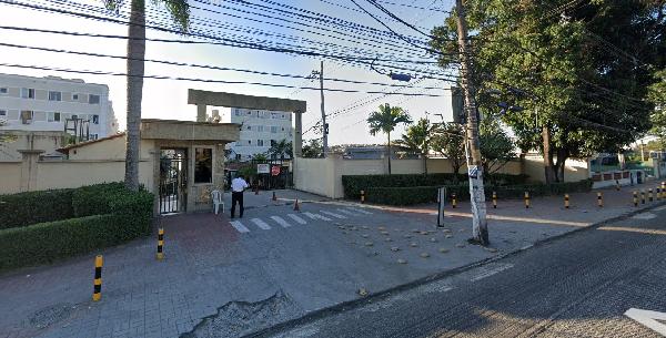 Vende-se em Rio De Janeiro-RJ  apto, 46.00 de área total, 46.00 de área privativa, 18769.00 de área do terreno,  2_qto(s), WC, 1_sala(s), cozinha.