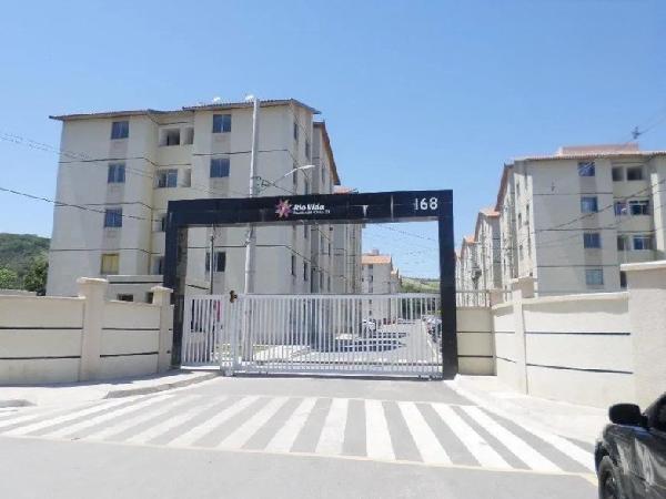 Vende-se em Rio De Janeiro-RJ  apto, 45.00 de área privativa,  2_qto(s), a.serv, WC, 1_sala(s), cozinha.