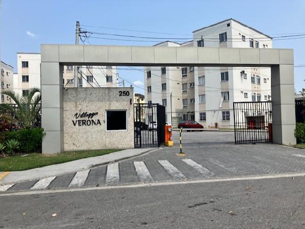 Vende-se em Rio De Janeiro-RJ  apto, 44.00 de área privativa,  2_qto(s), a.serv, WC, 1_sala(s), cozinha.