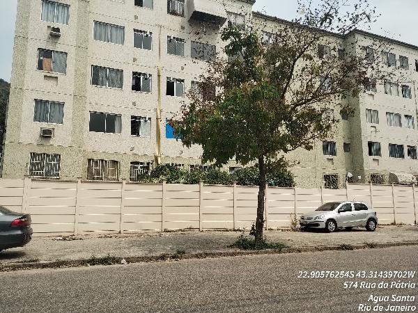 Vende-se em Rio De Janeiro-RJ  apto, 44.00 de área privativa,  2_qto(s), WC, 1_sala(s), cozinha.