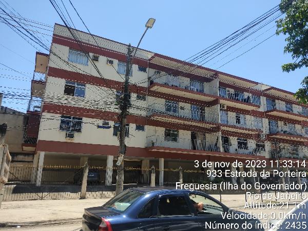 Vende-se em Rio De Janeiro-RJ  apto, 74.00 de área privativa,  2_qto(s), WC, 1_sala(s), cozinha, 1_vaga(s) de garagem.