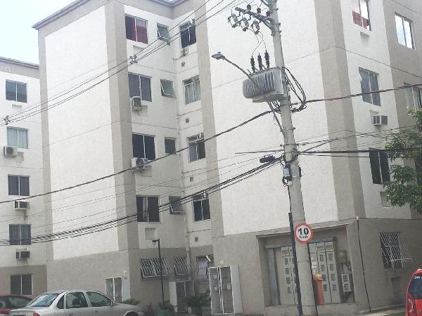 Vende-se em Rio De Janeiro-RJ  apto, 42.00 de área privativa,  2_qto(s), WC, 1_sala(s), cozinha, 1_vaga(s) de garagem.
