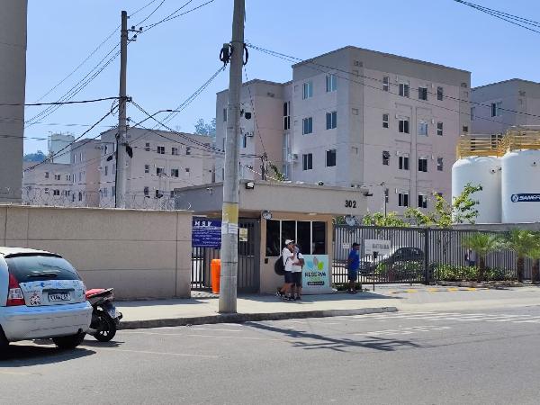 Vende-se em Rio De Janeiro-RJ  apto, 43.00 de área privativa,  2_qto(s), WC, 1_sala(s), cozinha.