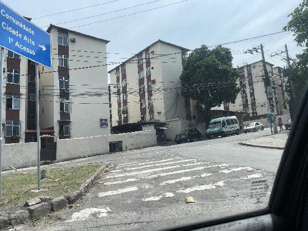 Vende-se em Rio De Janeiro-RJ  apto, 38.00 de área privativa,  1_qto(s), WC, 1_sala(s), cozinha.