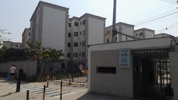 Vende-se em Rio De Janeiro-RJ  apto, 45.00 de área privativa,  2_qto(s), WC, 1_sala(s), cozinha.