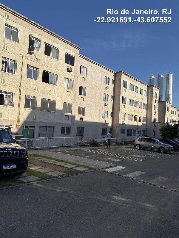Vende-se em Rio De Janeiro-RJ  apto, 73.15 de área total, 44.00 de área privativa,  2_qto(s), WC, 1_sala(s), cozinha.