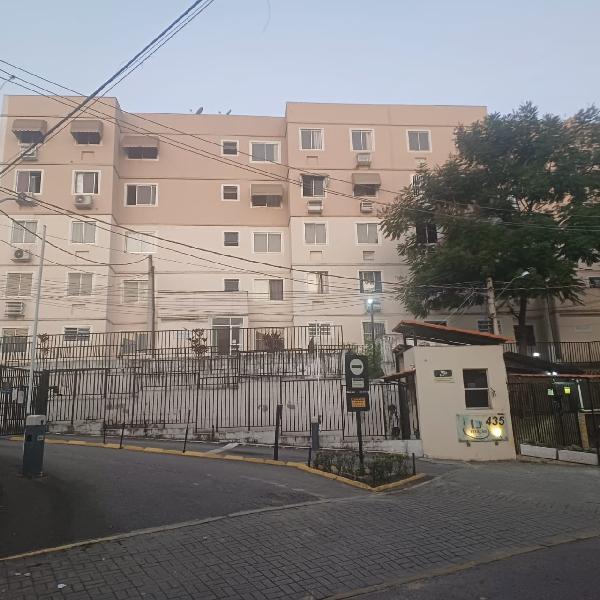 Vende-se em Rio De Janeiro-RJ  apto, 43.38 de área privativa,  2_qto(s), WC, 1_sala(s), cozinha.