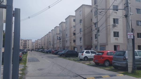 Vende-se em Rio De Janeiro-RJ  apto, 40.00 de área total, 40.00 de área privativa,  2_qto(s), a.serv, WC, 1_sala(s), cozinha.