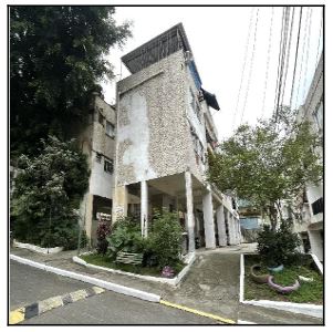 Vende-se em Rio De Janeiro-RJ  apto, 56.00 de área privativa,  2_qto(s), a.serv, WC, 1_sala(s), cozinha.