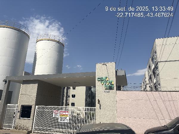 Vende-se em Nova Iguacu-RJ  apto, 69.05 de área total, 42.61 de área privativa, 0.00 de área do terreno.