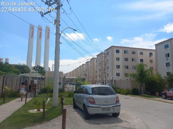 Vende-se em Rio De Janeiro-RJ  apto, 40.00 de área total, 40.00 de área privativa,  2_qto(s), a.serv, WC, 1_sala(s), cozinha, 1_vaga(s) de garagem.