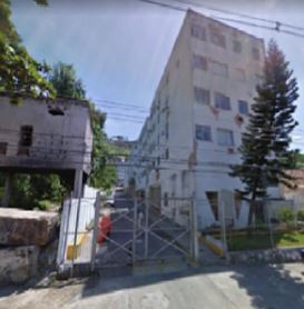 Vende-se em Rio De Janeiro-RJ  apto, 50.00 de área privativa,  2_qto(s), WC, 1_sala(s), cozinha.