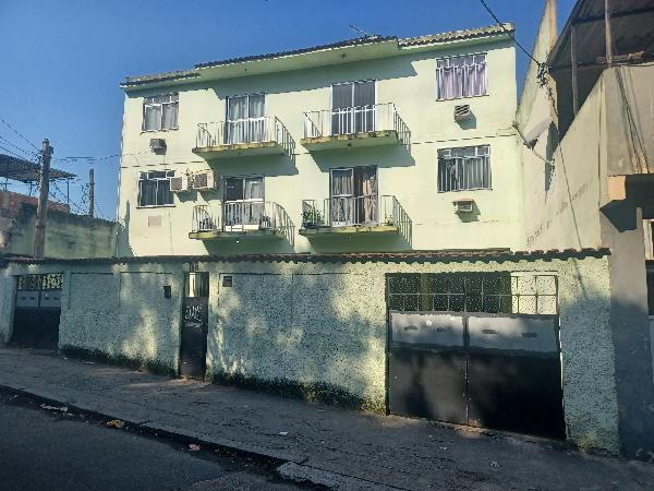 Vende-se em Rio De Janeiro-RJ  apto, 58.00 de área privativa,  2_qto(s), WC, 1_sala(s), cozinha.