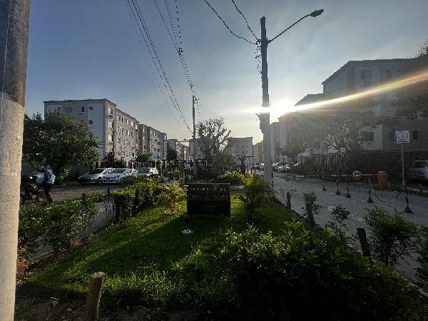 Vende-se em Rio De Janeiro-RJ  apto, 44.00 de área privativa,  2_qto(s), WC, 1_sala(s), cozinha, 1_vaga(s) de garagem.