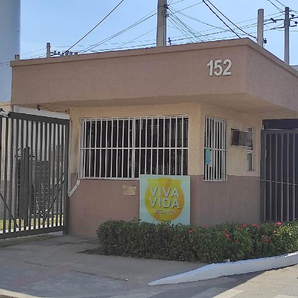 Vende-se em Rio De Janeiro-RJ  apto, 52.00 de área total, 52.00 de área privativa,  2_qto(s), WC, 1_sala(s), cozinha.
