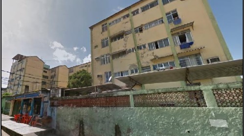 Vende-se em Rio De Janeiro-RJ  apto, 40.00 de área privativa,  2_qto(s), a.serv, WC, 1_sala(s), cozinha.