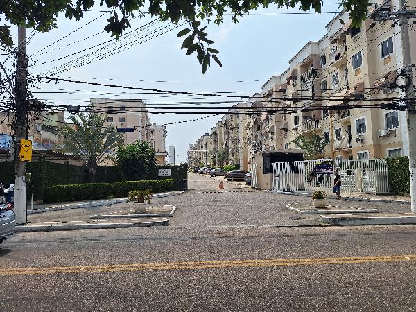Vende-se em Rio De Janeiro-RJ  apto, 56.00 de área privativa,  2_qto(s), WC, 1_sala(s), cozinha.