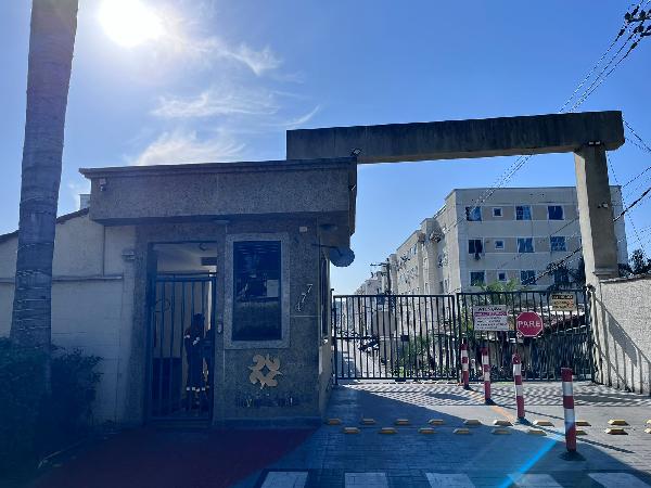 Vende-se em Rio De Janeiro-RJ  apto, 47.00 de área privativa,  2_qto(s), WC, 1_sala(s), cozinha.