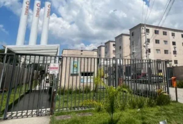 Vende-se em Rio De Janeiro-RJ  apto, 40.00 de área privativa,  2_qto(s), WC, 1_sala(s), cozinha.