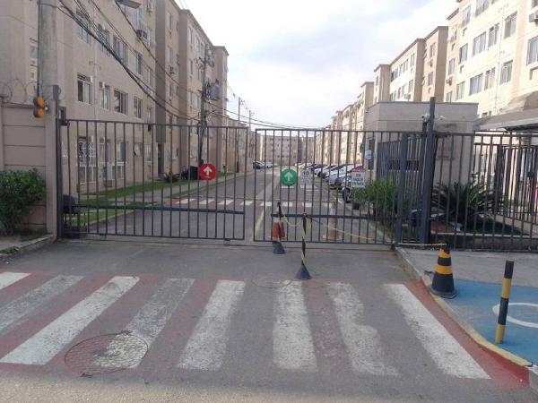 Vende-se em Rio De Janeiro-RJ  apto, 41.00 de área privativa,  2_qto(s), a.serv, WC, 1_sala(s), cozinha.