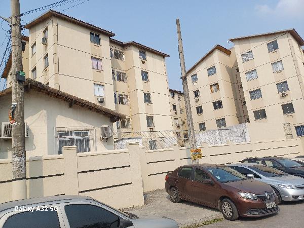Vende-se em Rio De Janeiro-RJ  apto, 45.00 de área privativa,  2_qto(s), WC, 1_sala(s), cozinha.