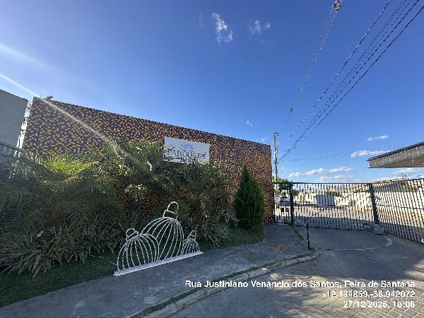 Vende-se em Feira De Santana-BA  Casa, 41.95 de área total, 41.95 de área privativa, 127.50 de área do terreno,  2_qto(s), a.serv, WC, 1_sala(s), cozinha.