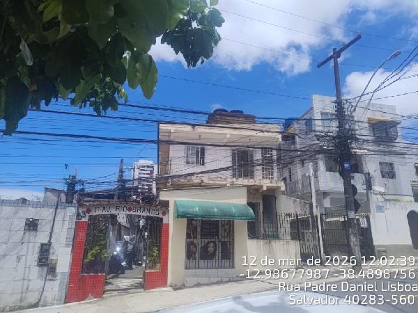 Vende-se em Salvador-BA  Casa, 30.47 de área total, 30.47 de área privativa, 44.00 de área do terreno,  1_qto(s), WC, 1_sala(s), cozinha.
