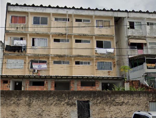 Vende-se em Simoes Filho-BA  apto, 54.06 de área total, 50.22 de área privativa,  2_qto(s), a.serv, WC, 1_sala(s), cozinha, 1_vaga(s) de garagem.