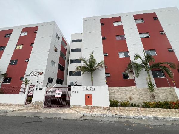 Vende-se em Paulo Afonso-BA  apto, 110.30 de área total, 83.04 de área privativa,  2_qto(s), a.serv, WC, 1_sala(s), cozinha, 1_vaga(s) de garagem.