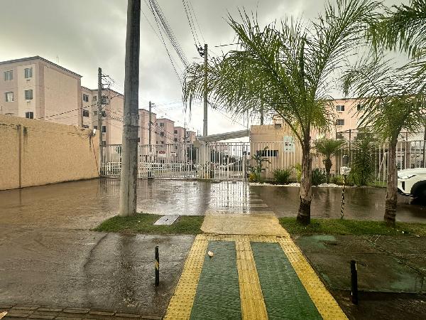 Vende-se em Lauro De Freitas-BA  apto, 99.25 de área total, 40.53 de área privativa,  2_qto(s), a.serv, WC, 1_sala(s), cozinha.
