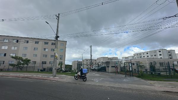 Vende-se em Salvador-BA  apto, 70.96 de área total, 40.53 de área privativa,  1_qto(s), a.serv, WC, 1_sala(s), cozinha.