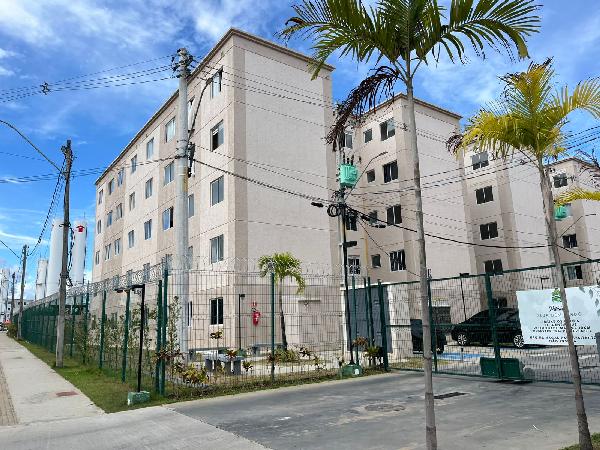 Vende-se em Salvador-BA  apto, 67.08 de área total, 40.53 de área privativa,  2_qto(s), a.serv, WC, 1_sala(s), cozinha.