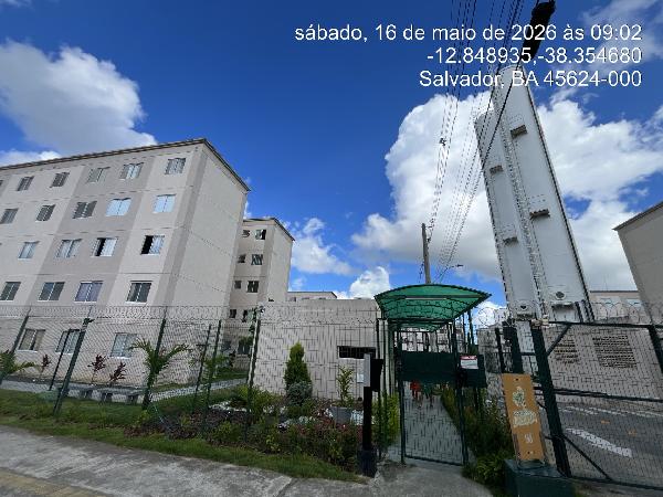 Vende-se em Salvador-BA  apto, 70.47 de área total, 40.53 de área privativa,  2_qto(s), a.serv, WC, 1_sala(s), cozinha.